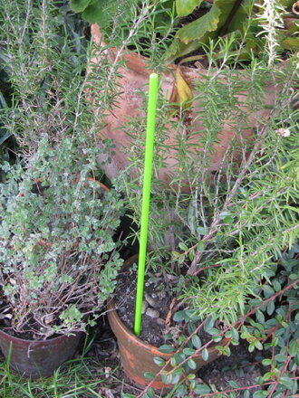 Sklolaminátová zahradní tyčka zelená 40 cm, 1 ks